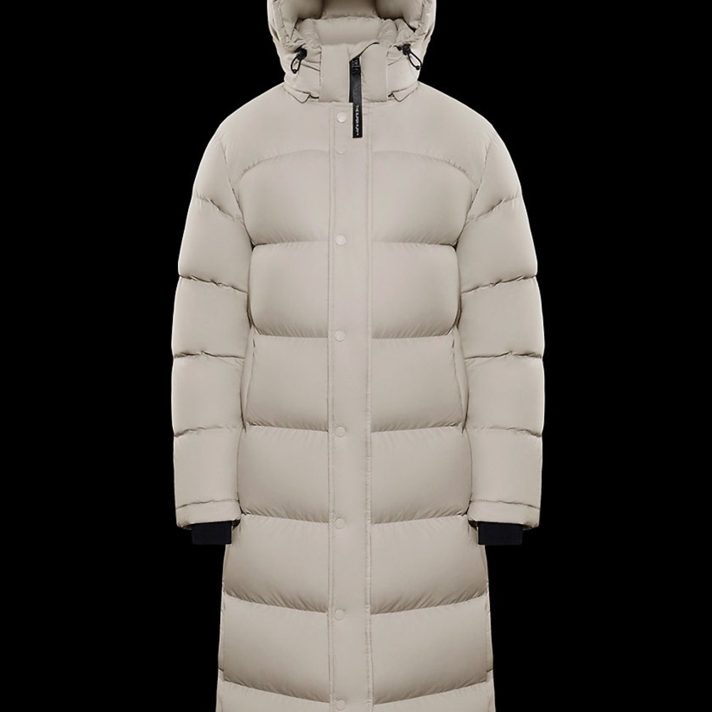 Aritzia TNA Super Puff Long Matte Pearl Size XXS